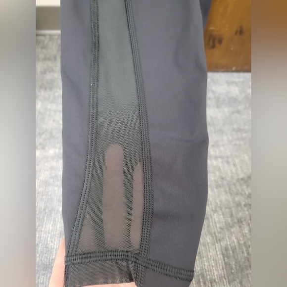 Grey Lululemon Leggings Size 2 - Picture 3 of 4